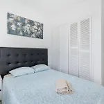 Casa Real Nyaraló *